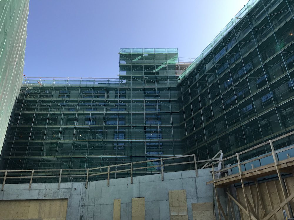 Reykjavik-Mariott-Reynaers-aluminium-homlokzat-fassad-glass-KAV-Hungaria-Gluggar-2