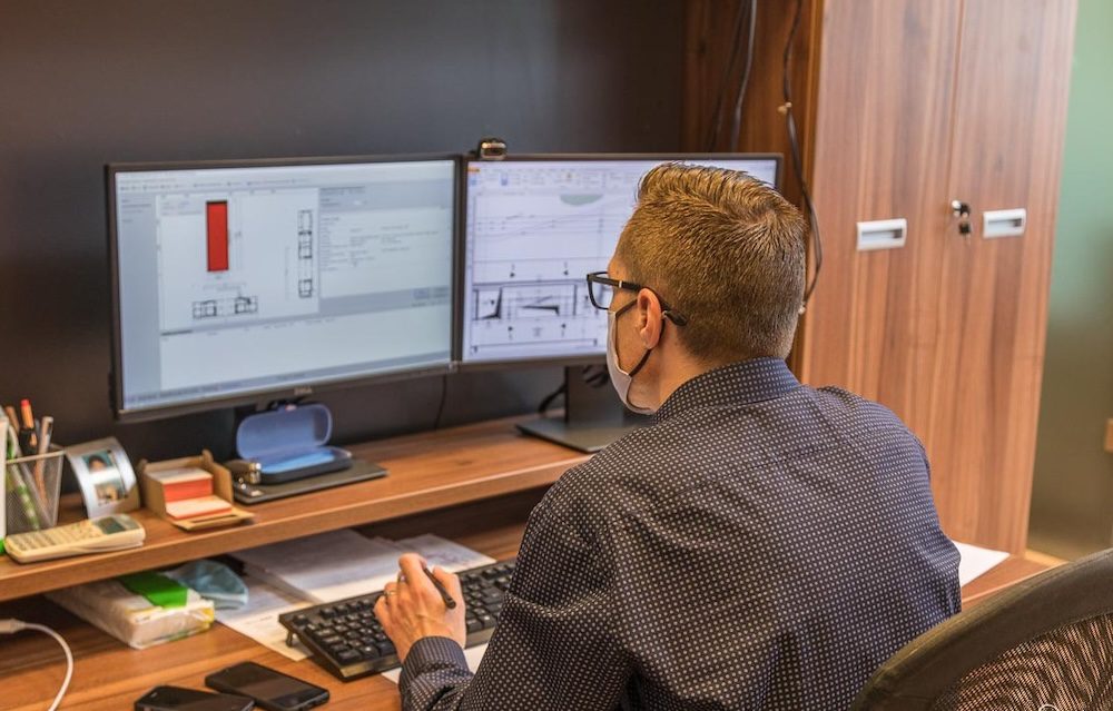 Alumínium-nyílászáró-ablak-ajtó-tolóajtó-gyártó-iroda-KAV-Hungária-igényfelmérés-egyeztetés-ajánlatadás