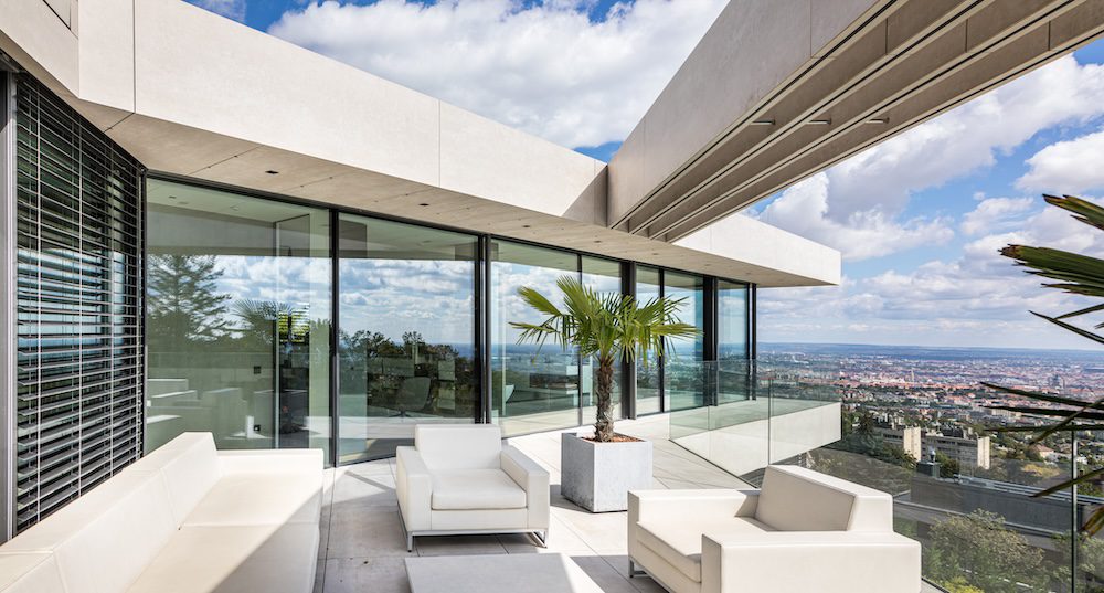 Reynaers-Schuco-hifinity-minimal-uvegfal-keret-nelkuli-tolo-lamellas-arnyekolo