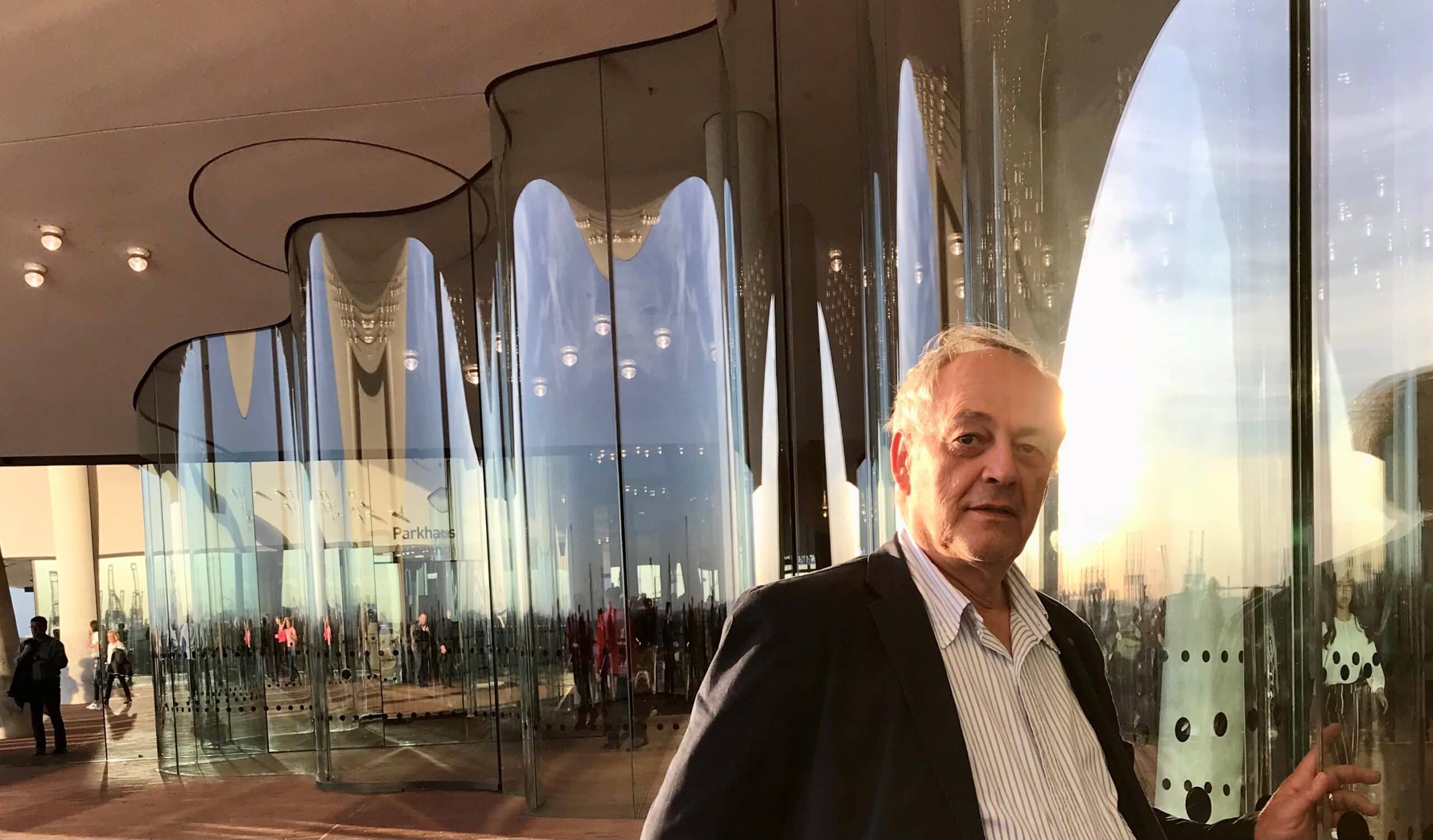 The key to the realisation of large-scale glass structures is thinking together