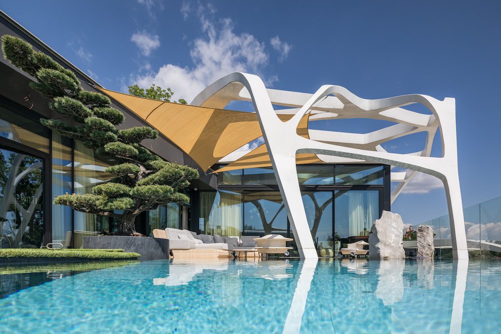 Speciális KAV nyílászárók a Költő Kertben