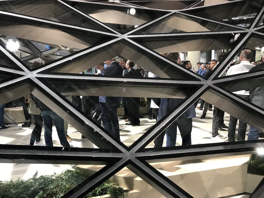 Schüco-alumínium-üvegtető-diagonális-homlokzat-techológia