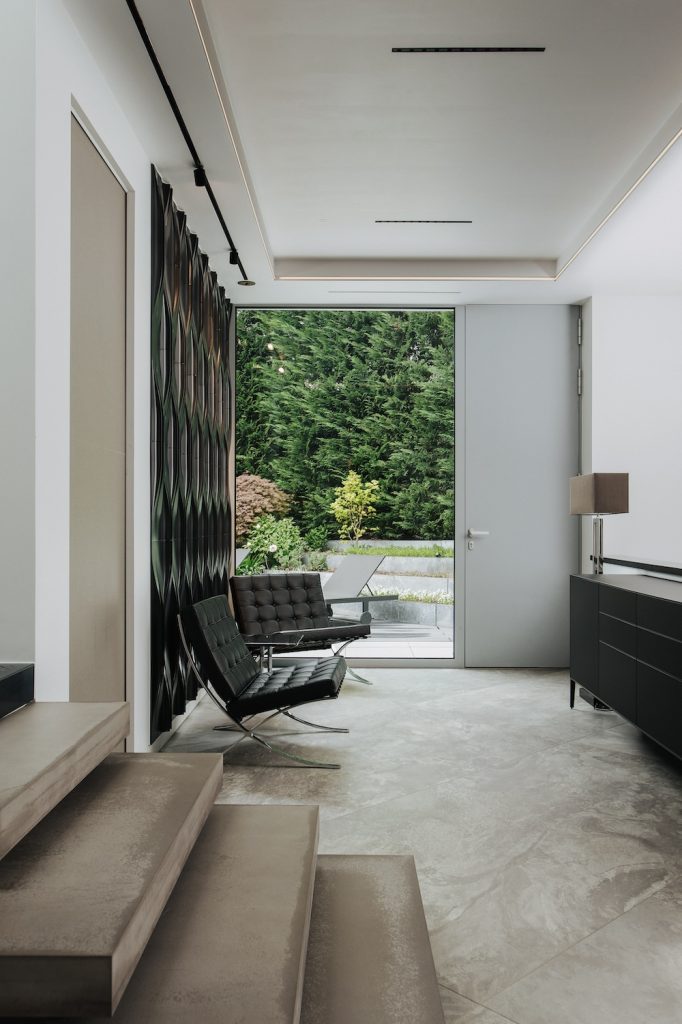 aluminium bejárati ajtó