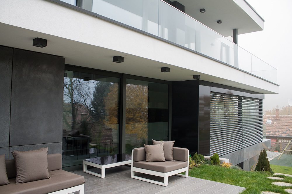 aluminium bejárati ajtó