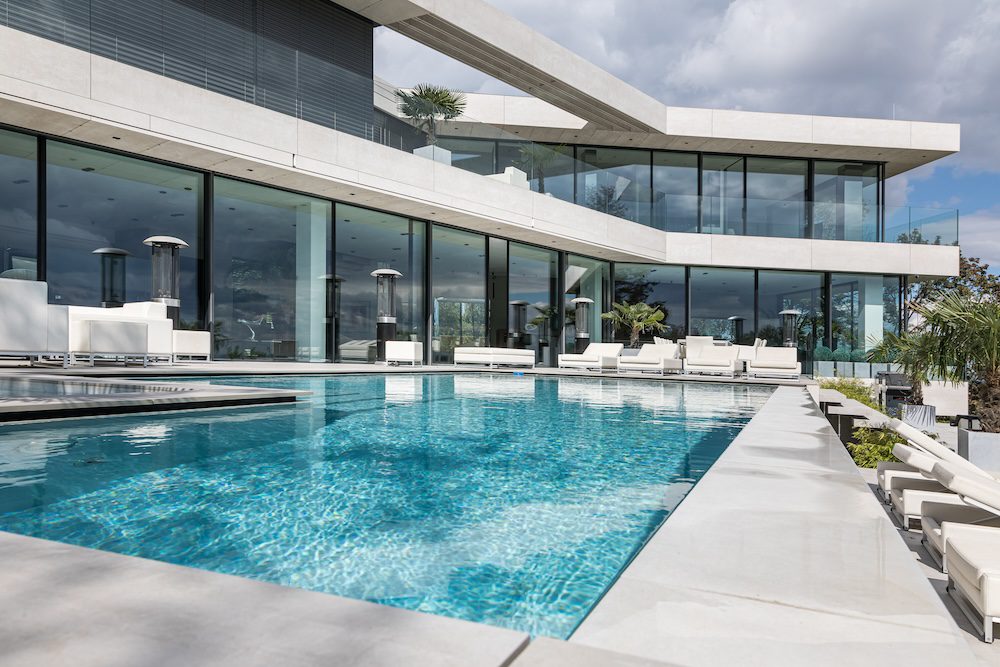 aluminium bejárati ajtó