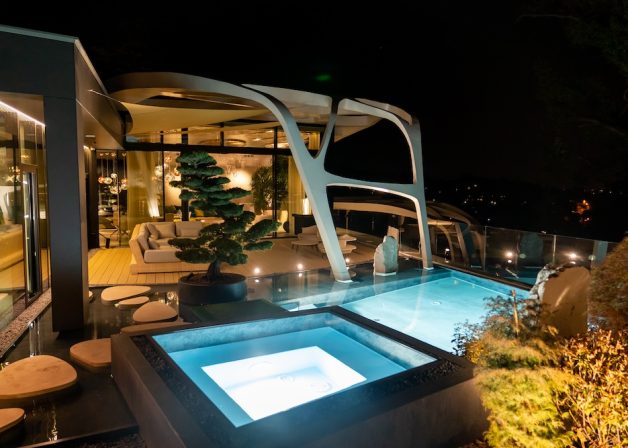 Schuco-aluminium-13-PD-FW50-exclusive-window-curtain-wall-glass-roof-interior-minimal-house-3