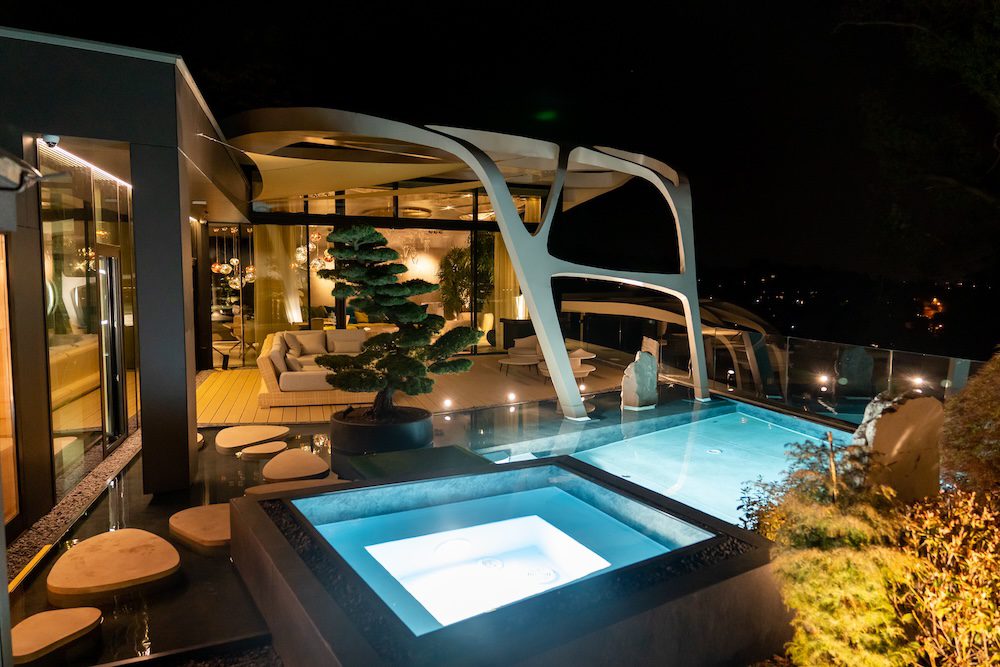 Schuco-aluminium-13-PD-FW50-exclusive-window-curtain-wall-glass-roof-interior-minimal-house-3