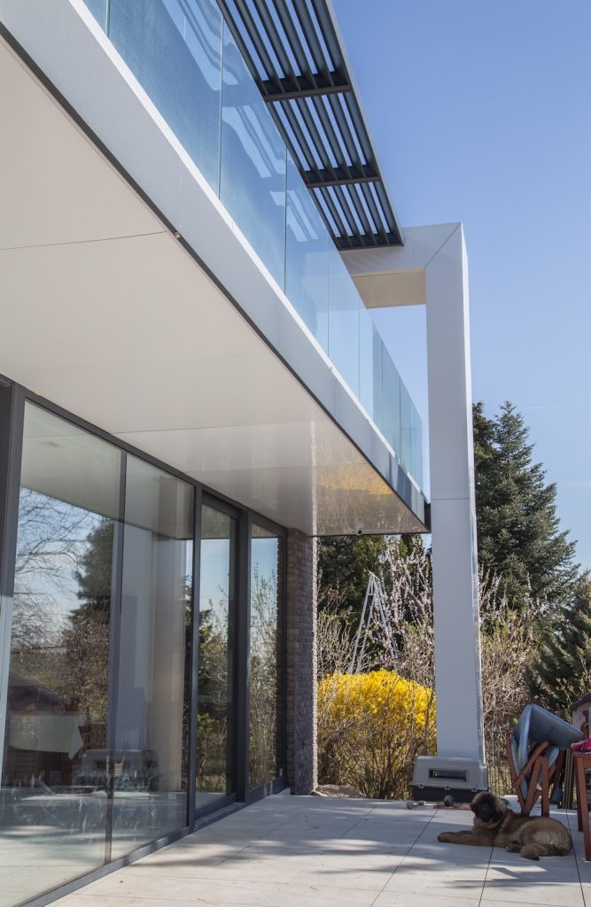 aluminium bejárati ajtó