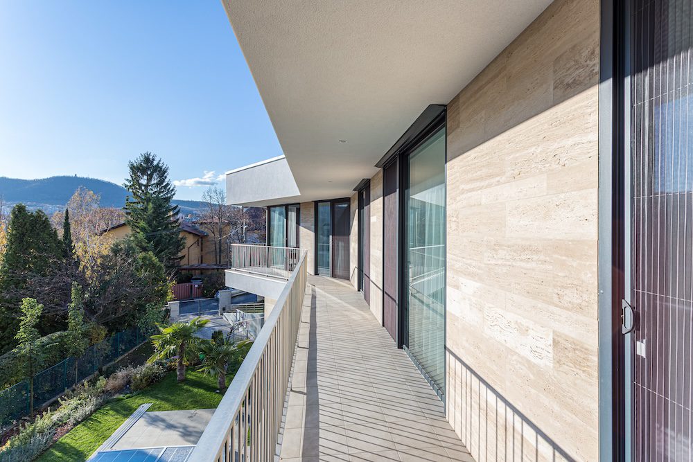 aluminium bejárati ajtó