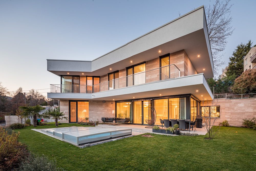 Schüco-alumínium-erkélyajtó-ablak-ü