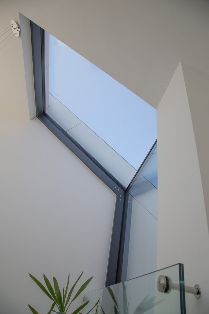 aluminium bejárati ajtó