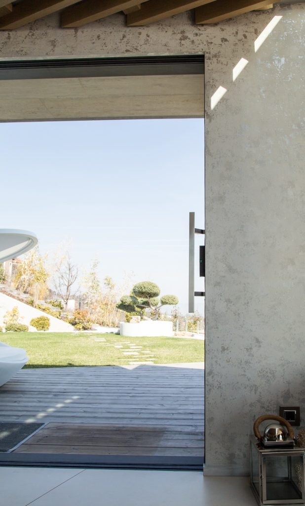 aluminium bejárati ajtó