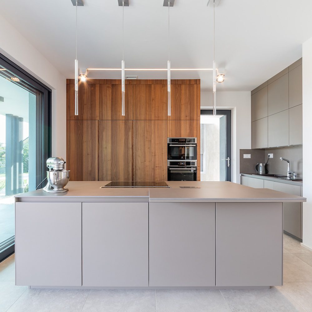 aluminium bejárati ajtó