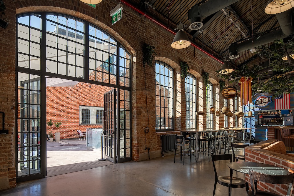 Jansen Janisol 2 Ei30 tűzgátló ajtórendszer – hőhídmentes acél nyílászáró